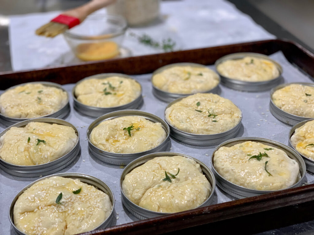 Individual bread buns