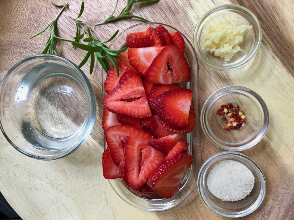 strawberry vinaigrette ingredients 