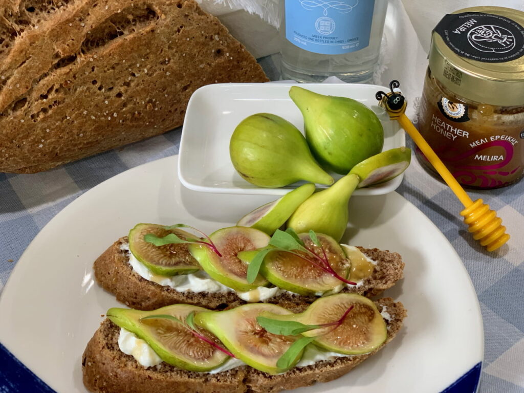Pecan Yeast Bread Bruschetta With Fig and Honey