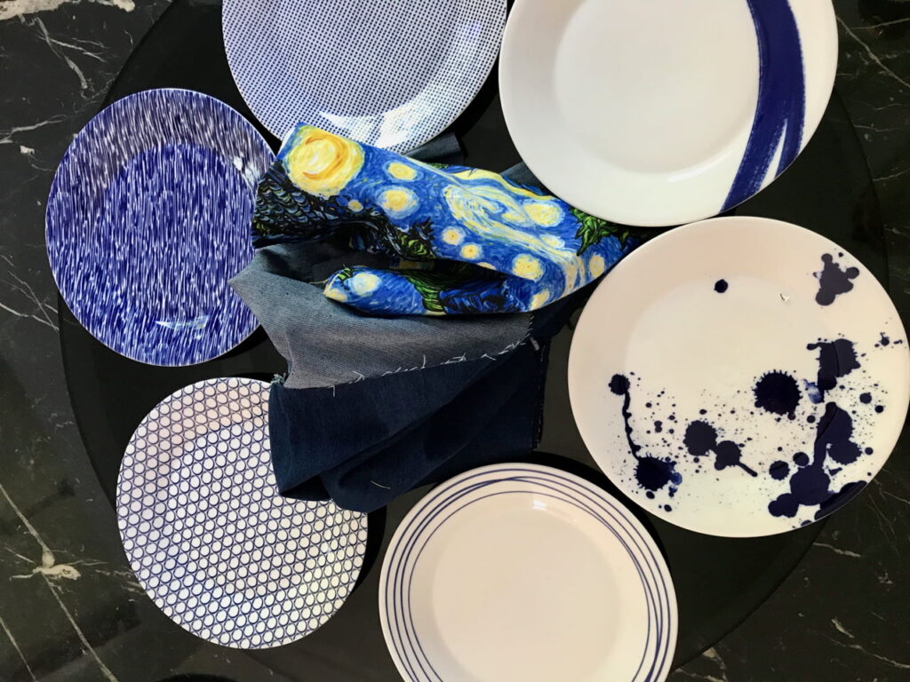 Colors and Textiles For Table Settings