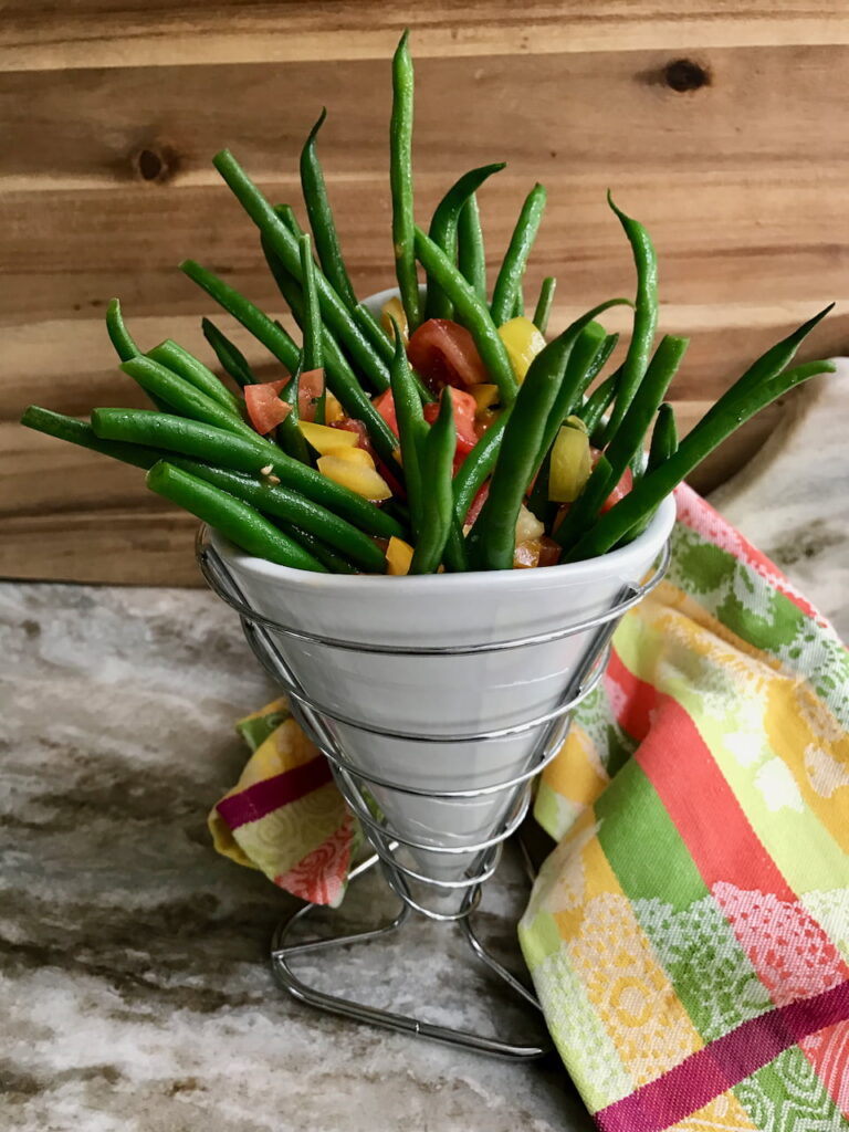 Green Bean and Peppers As A Side Dish