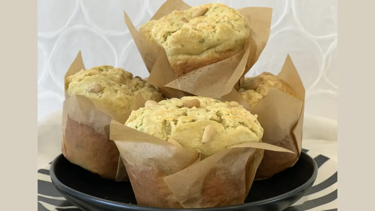 Cheesy Leftover Rice Muffins