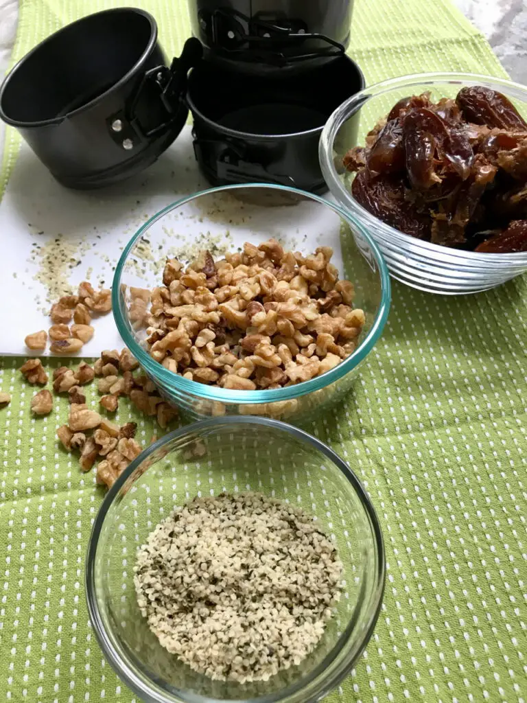 Date Nut and Hemp Seed Crust Ingredients