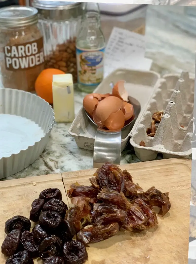 prunes dates and torte ingredients