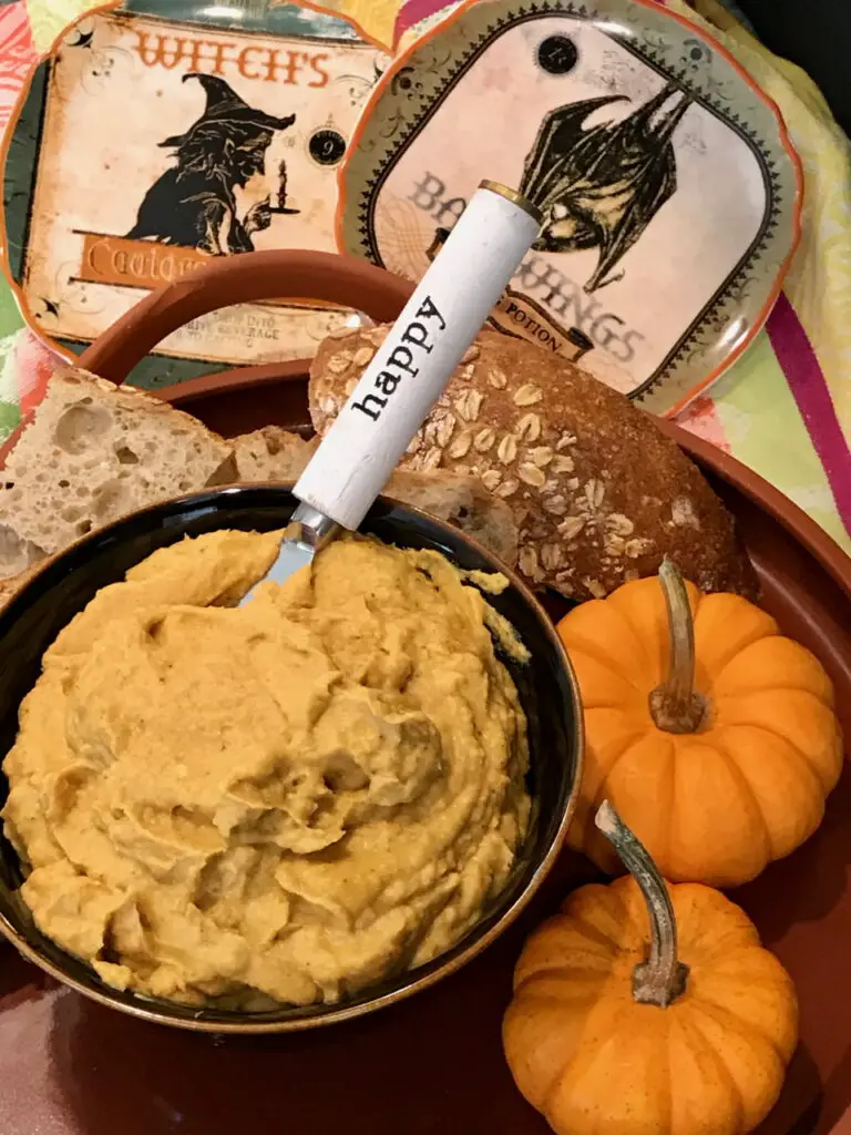 Spicy Pumpkin Hummus with or without Chili Oil