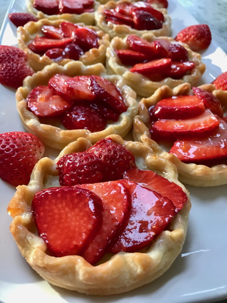 Easy Strawberry Tarts