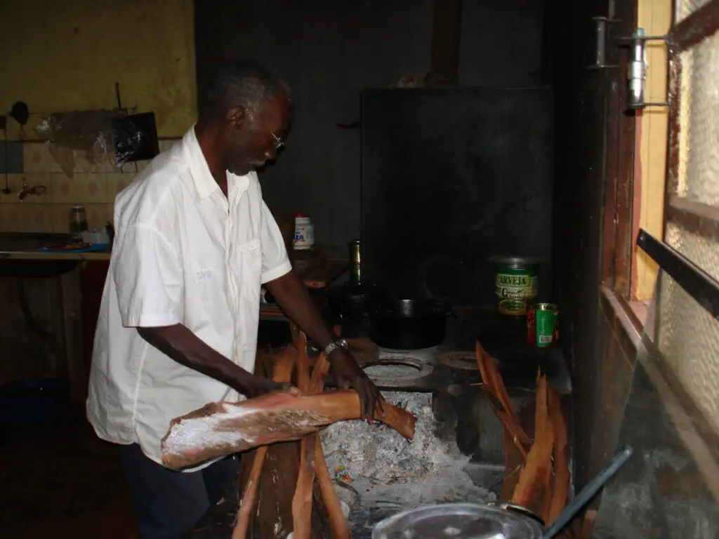 Brazil's wood burning stoves - indoors
