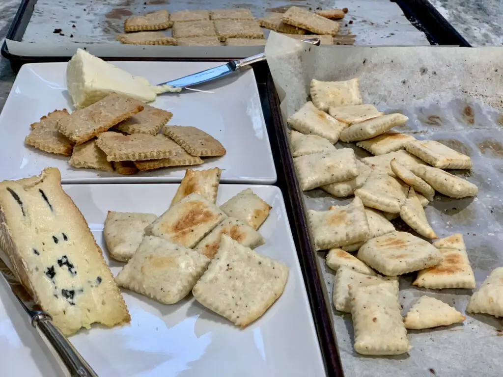 Herb Spelt and White Flour Crackers