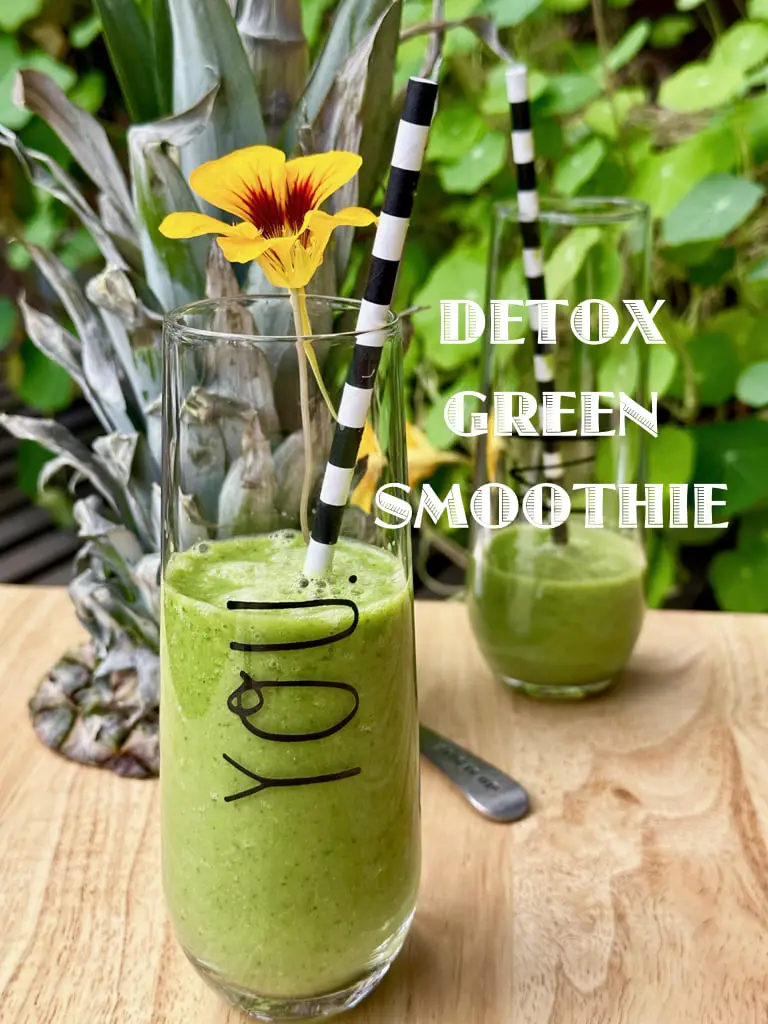 Detox Green Smoothie - A Superfood For All Seasons