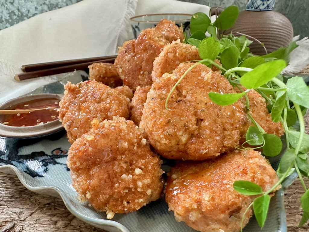 Salmon Croquettes With Chili Honey Dipping Sauce