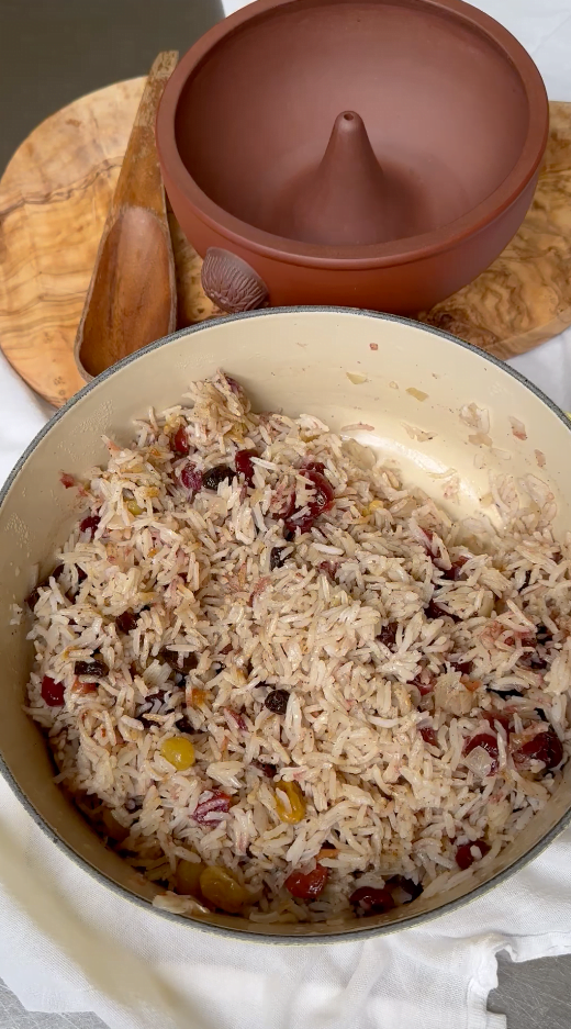 Mediterranean Rice Pilaf With Dried Fruits