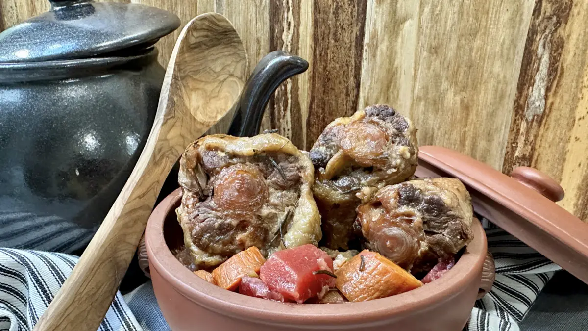Beef Oxtail Beer Braised Soup Recipe (with video)