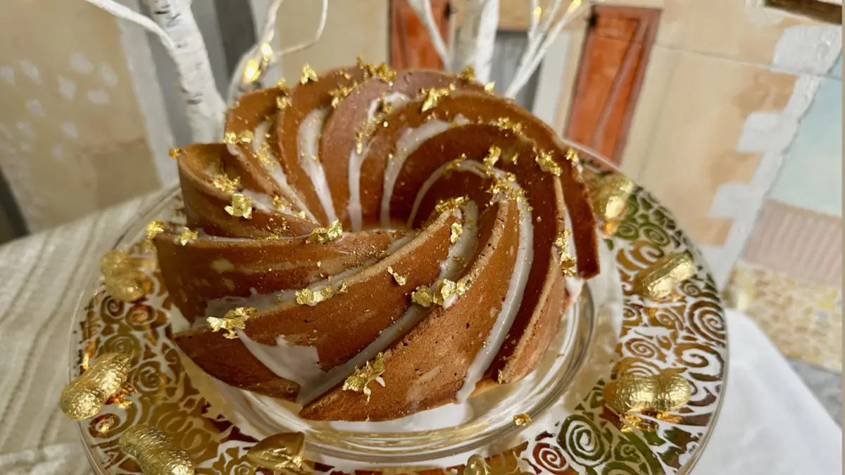 New Year Vasilopita Greek Good Luck Cake (video)