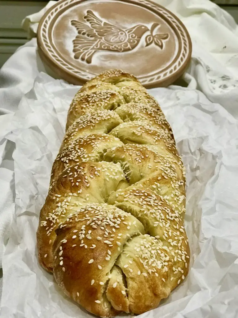 Traditional Mediterranean Sweet Bread