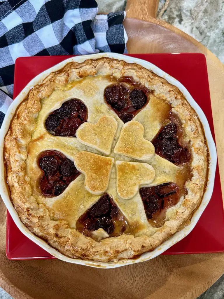 Homemade Mediterranean Cherry Pie
