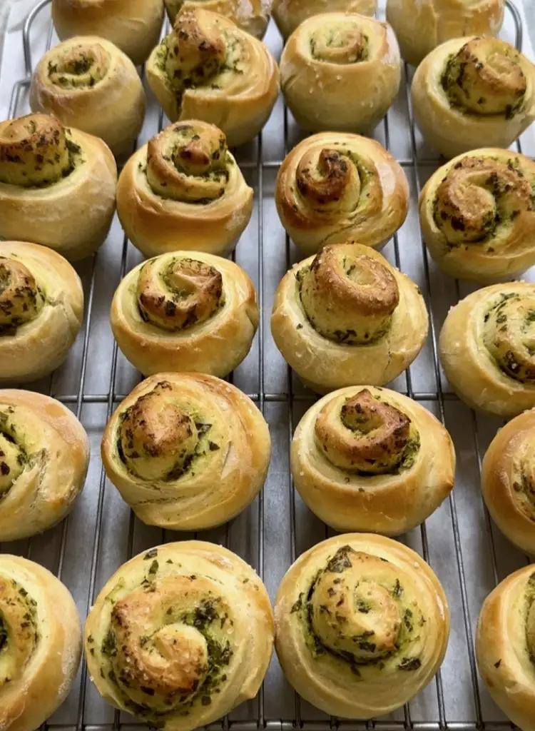 Beautifully Baked Pesto Rolled Bread Buns