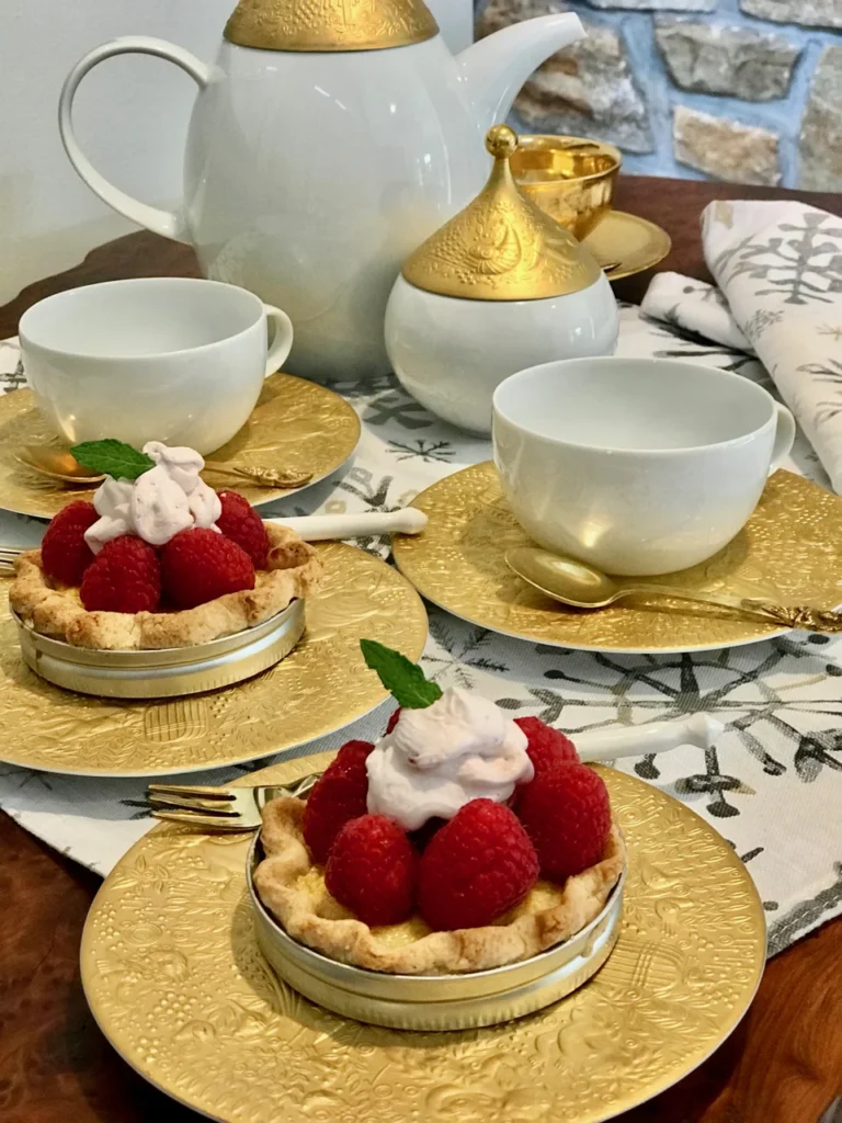 Quick Custard Fresh Raspberry Mini Tarts