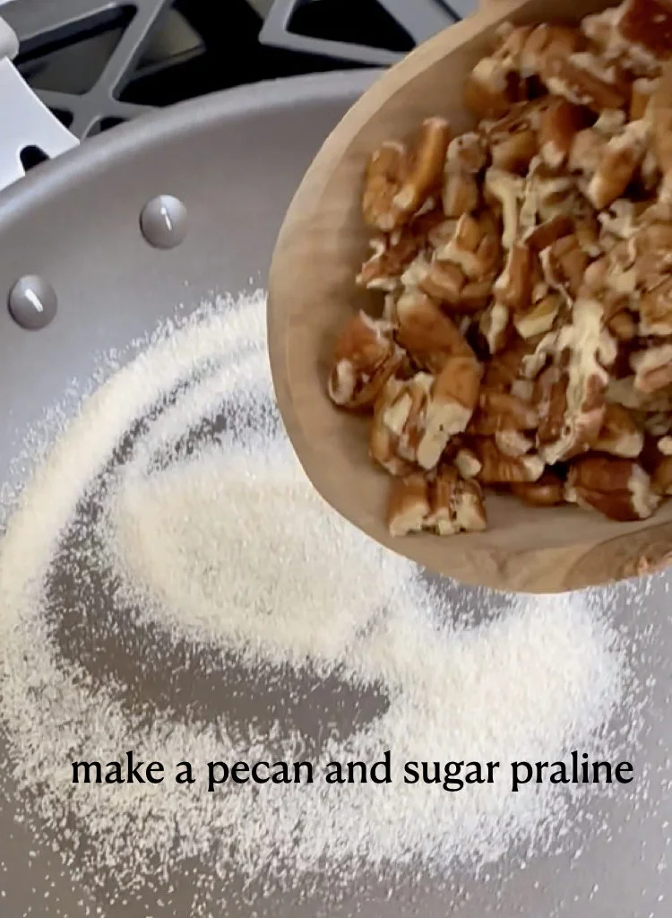 Fast and Easy Pecan Praline - Sugar, Pecans, 3-Minutes