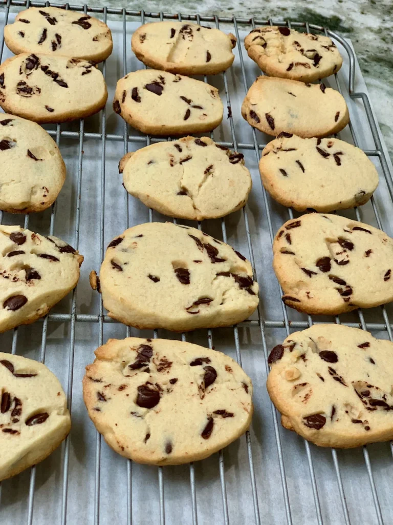 Real Chocolate Chips In Your Favorite Cookie Dough - Shortbread