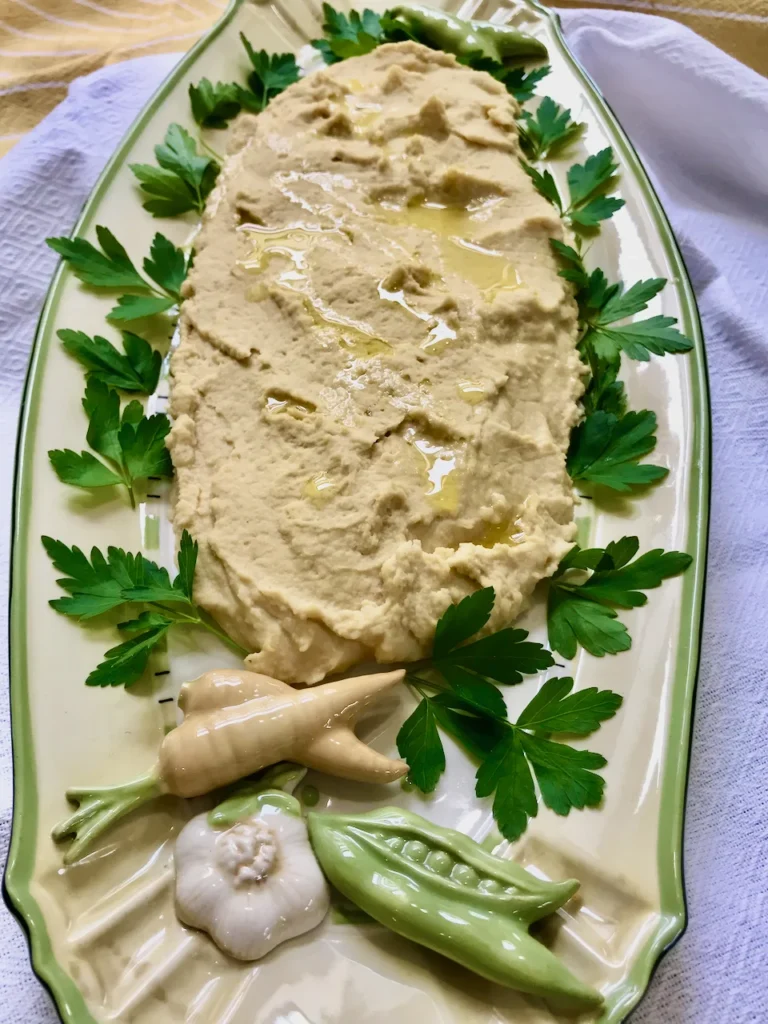 Hummus Just Like My Syrian Mother Made - Authentic Syrian Hummus