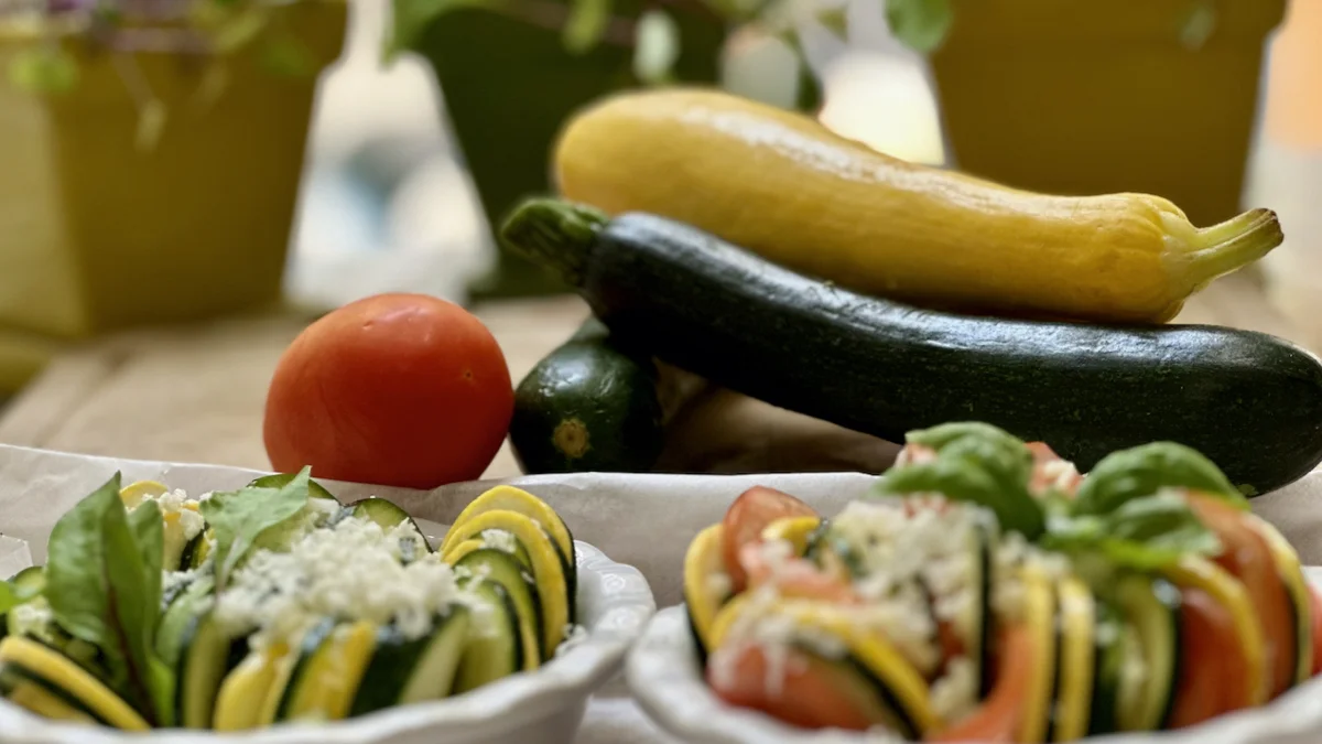 Summer Garden Vegetable Bake (Easy Zucchini & Tomato Gratin)