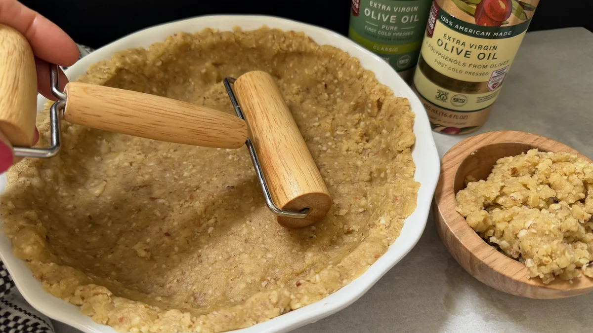 Olive Oil Pie Crust (No Butter, Crisp & Cookie-Like)