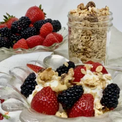 Homemade Granola Recipe with Oats, Nuts and Dried Fruit